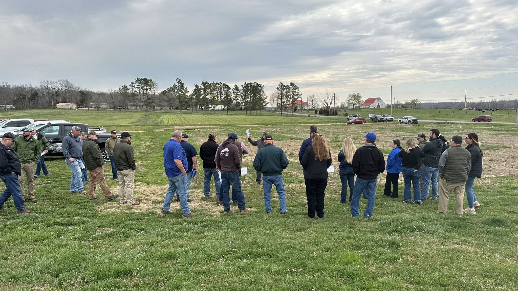 participants in the 2025 Italian Ryegrass Control field tour