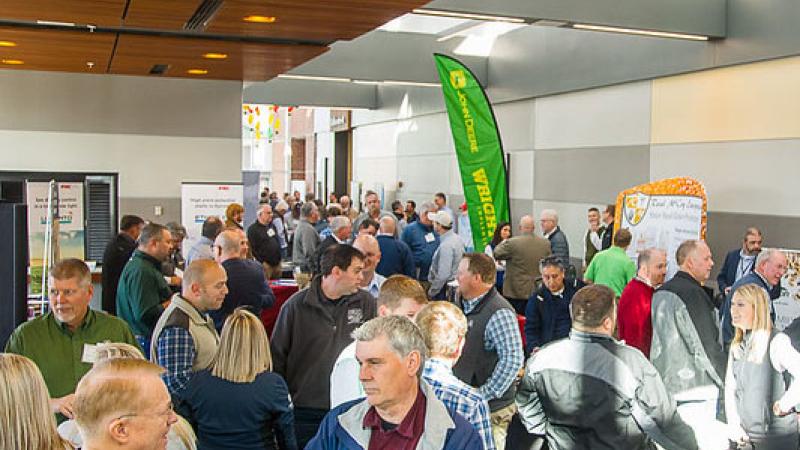 Kentucky commodity conference crowd